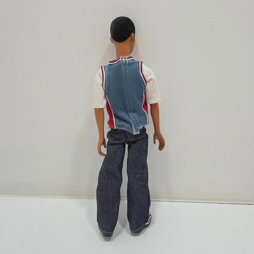 VTG 2003 Barbie My Scene SUTTON Doll Mattel #B6693 Pants Shoes Shirt Jersey